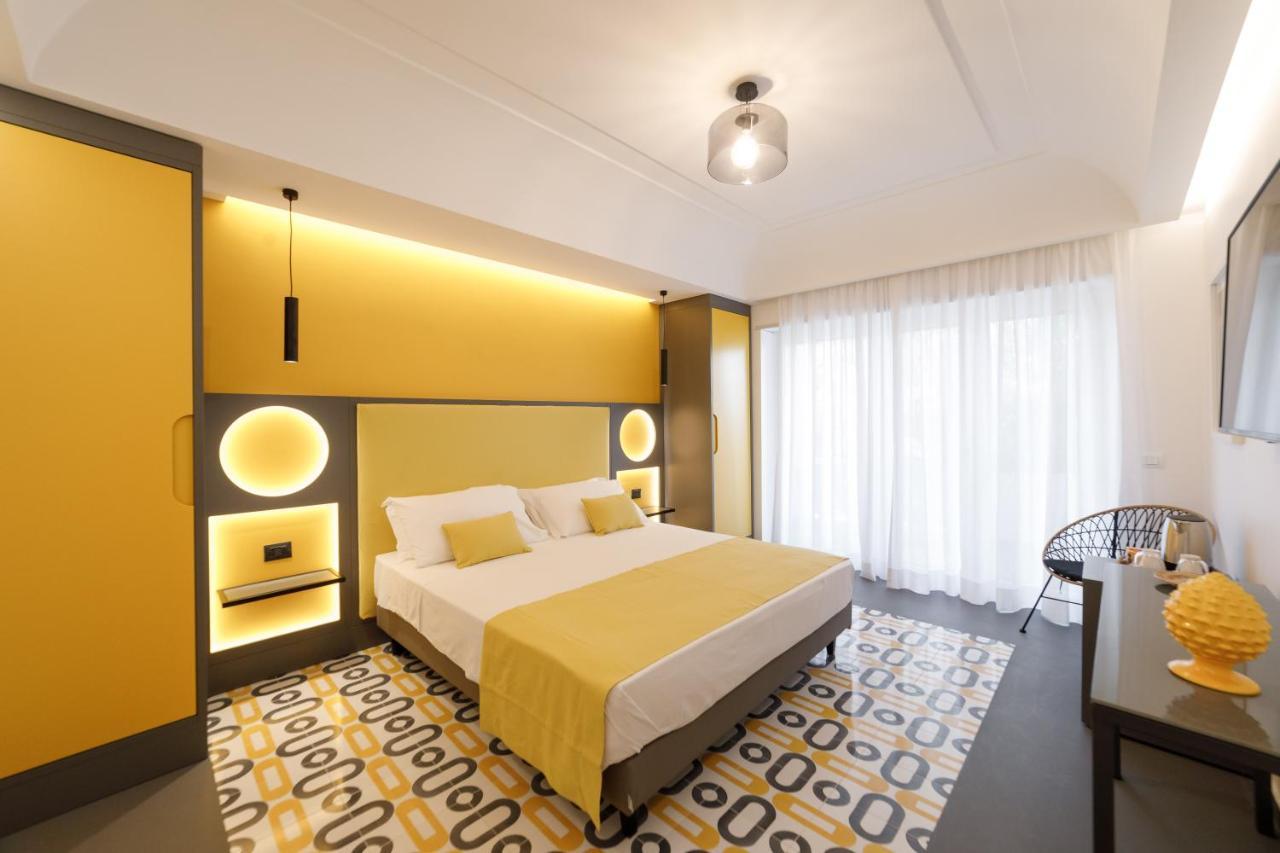 Akyra Suites Сорренто Экстерьер фото